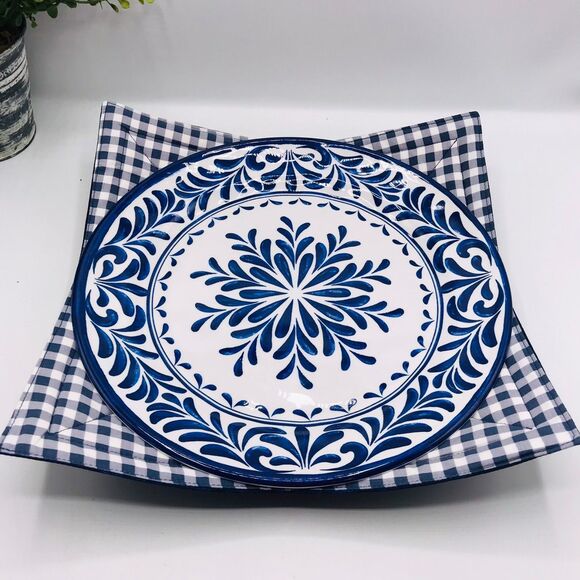 Microwave Dinner Plate Cozy, Reversible, Navy Blue Gingham, Cottage Core - Picture 4 of 5